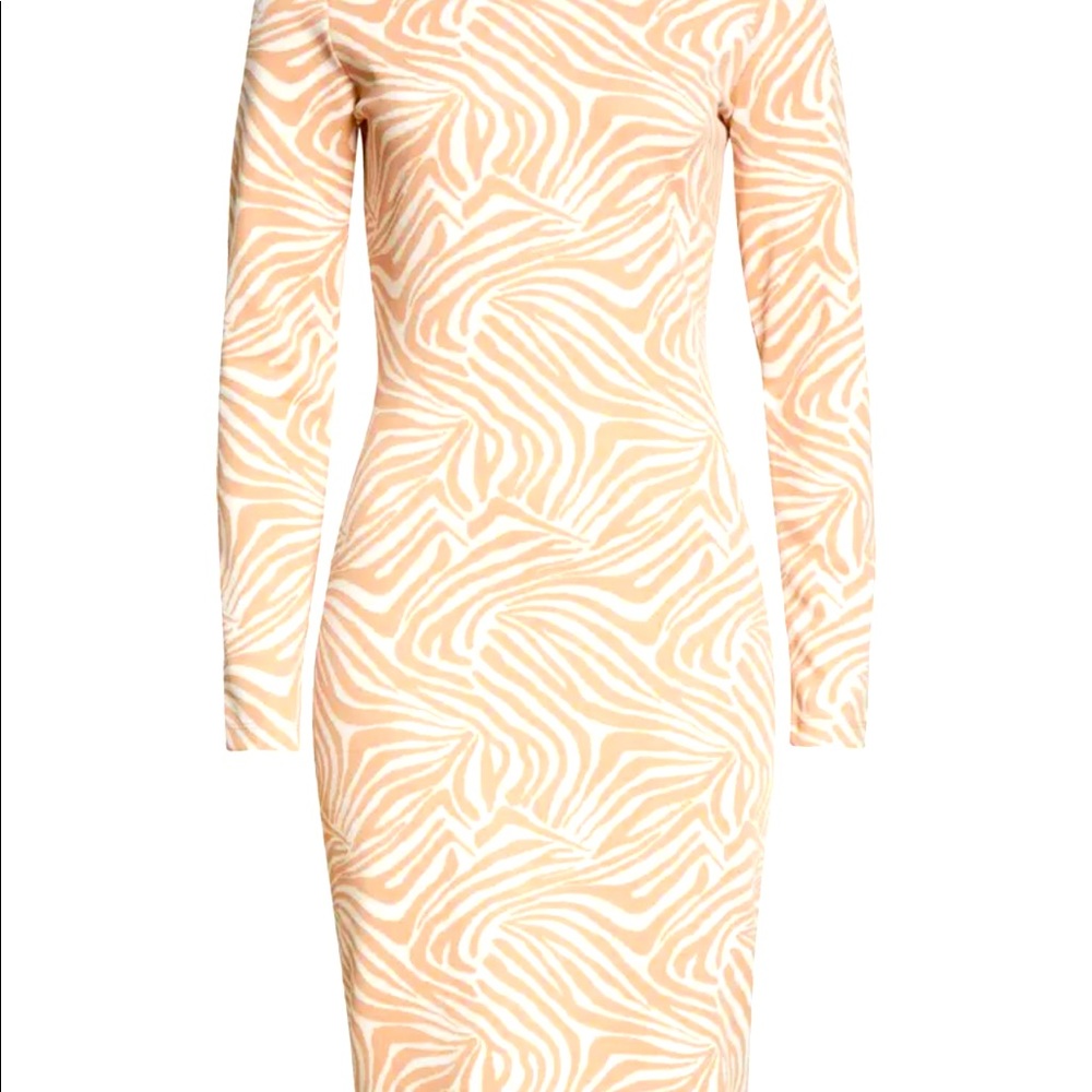 Ted Baker size 1 camel light long sleeve dress.
